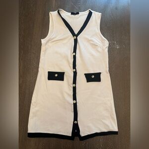 21 SAINTS BUSINESS CASUAL BLACK AND WHITE DRESS - Size Medium SKU:546